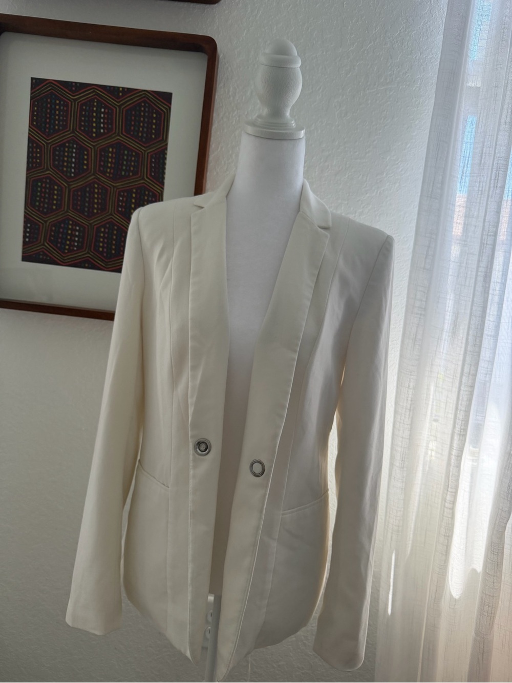 Tahari Ivory Single Button Tailored Blazer Silver Grommet Detail